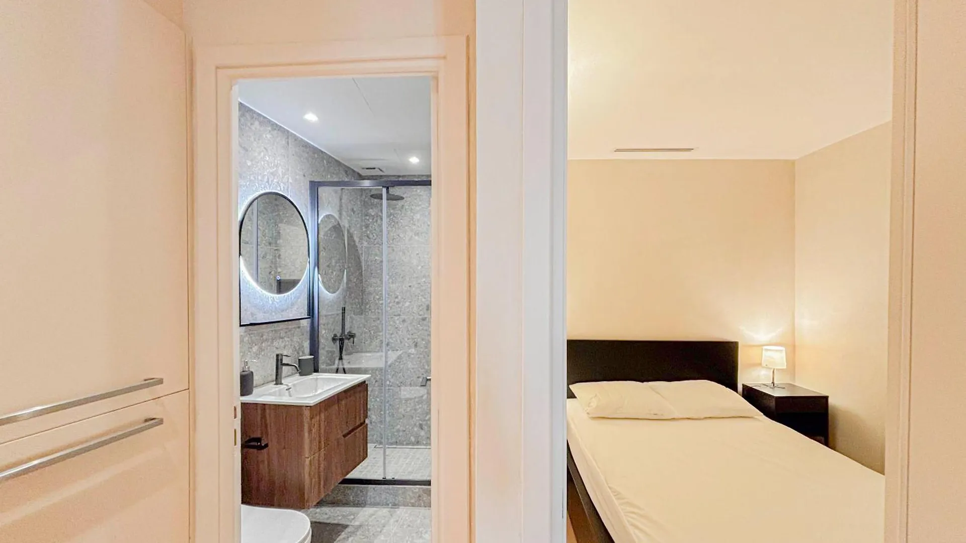 Apartment Petit Cocon Au Coeur Du Vieux-Nice, Wifi, Ac, 2Pers France